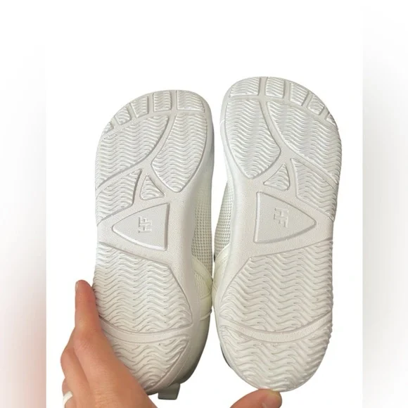 Hike Footwear Stride Size Women’s 9/9.5, Men’s 7/7.5 White - Picture 5 of 11